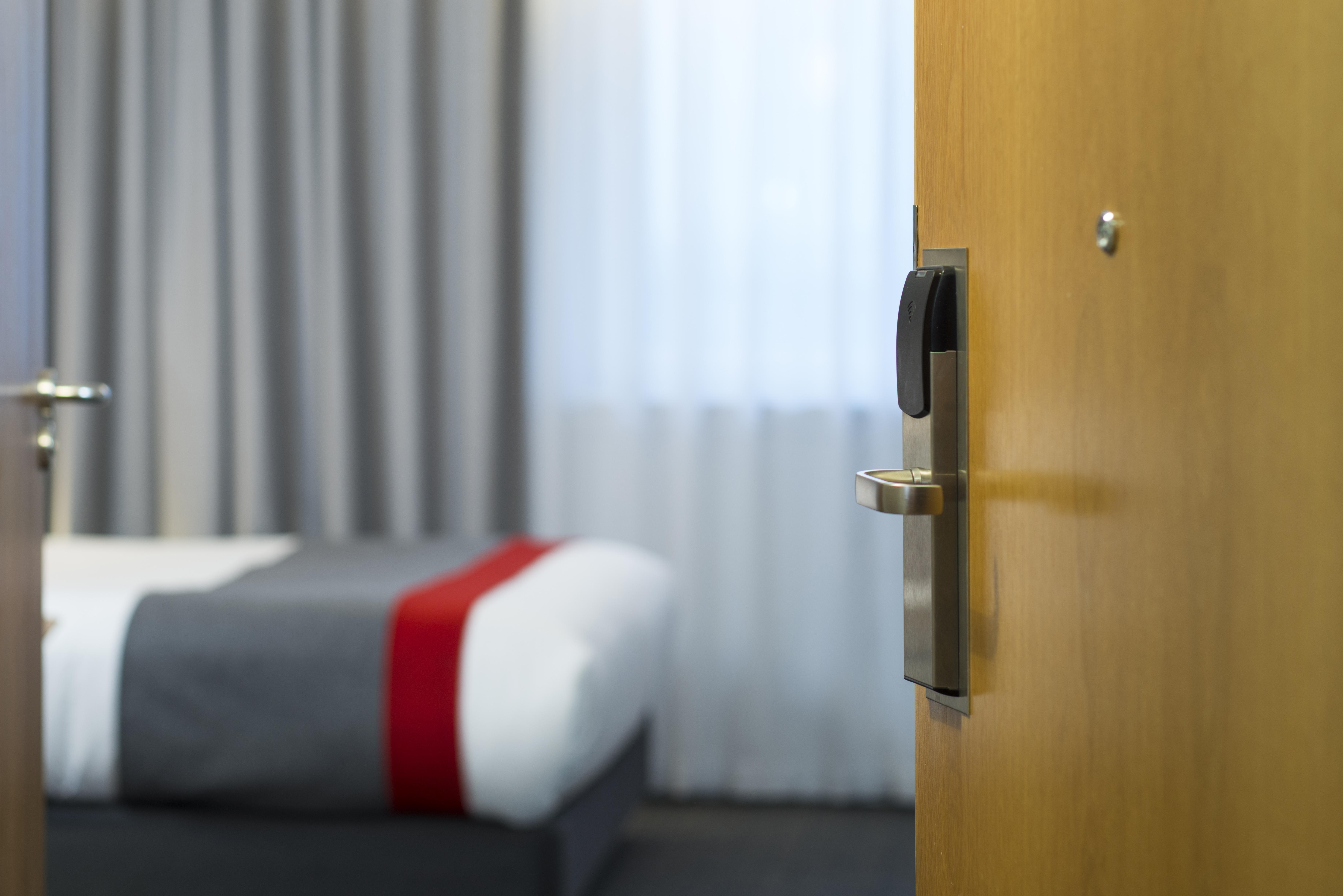 Holiday Inn Express - Exeter - City Centre By Ihg Екстер'єр фото