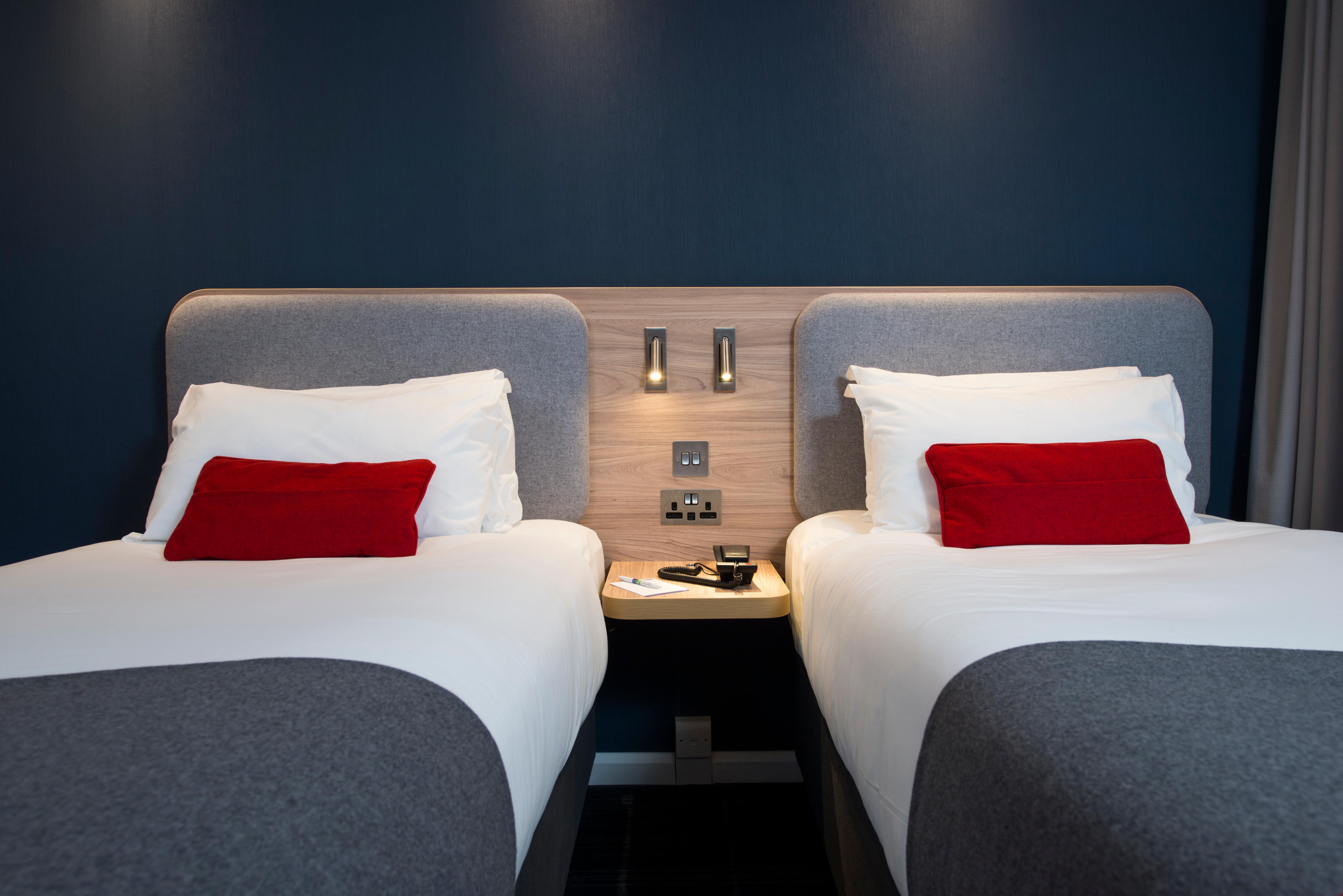 Holiday Inn Express - Exeter - City Centre By Ihg Екстер'єр фото